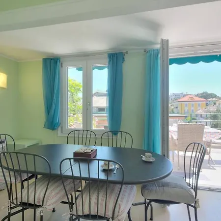 Apartman Colombo Flexyrent Rapallo